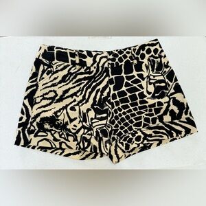 Courtenay Women’s Chino Shorts Animal Print Safari size 6